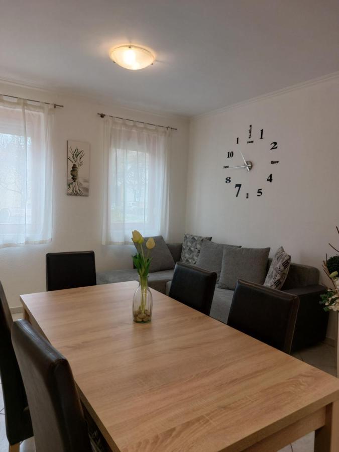 Apartmancentrum Gyula Luaran gambar