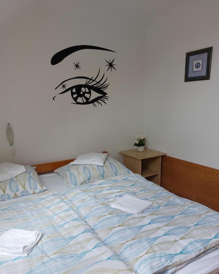 Apartmancentrum Gyula Luaran gambar